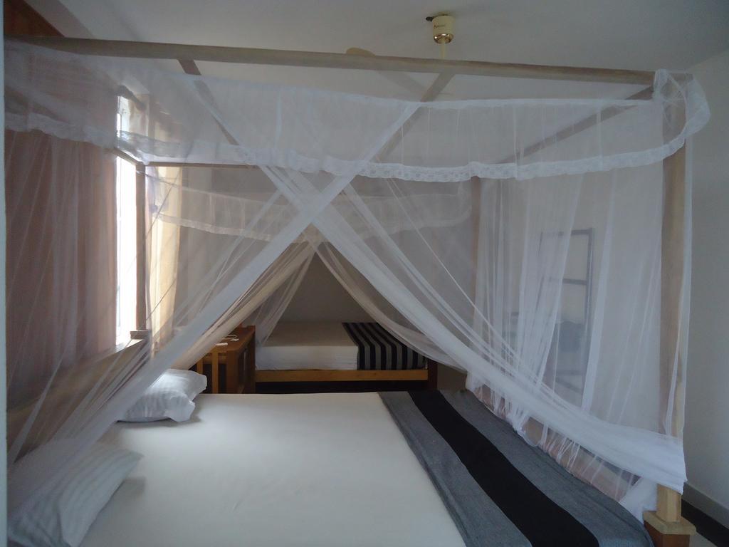 Hotel Sky Garden Mini 2*